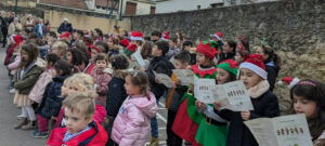 Chant Noël école ND Mauguio